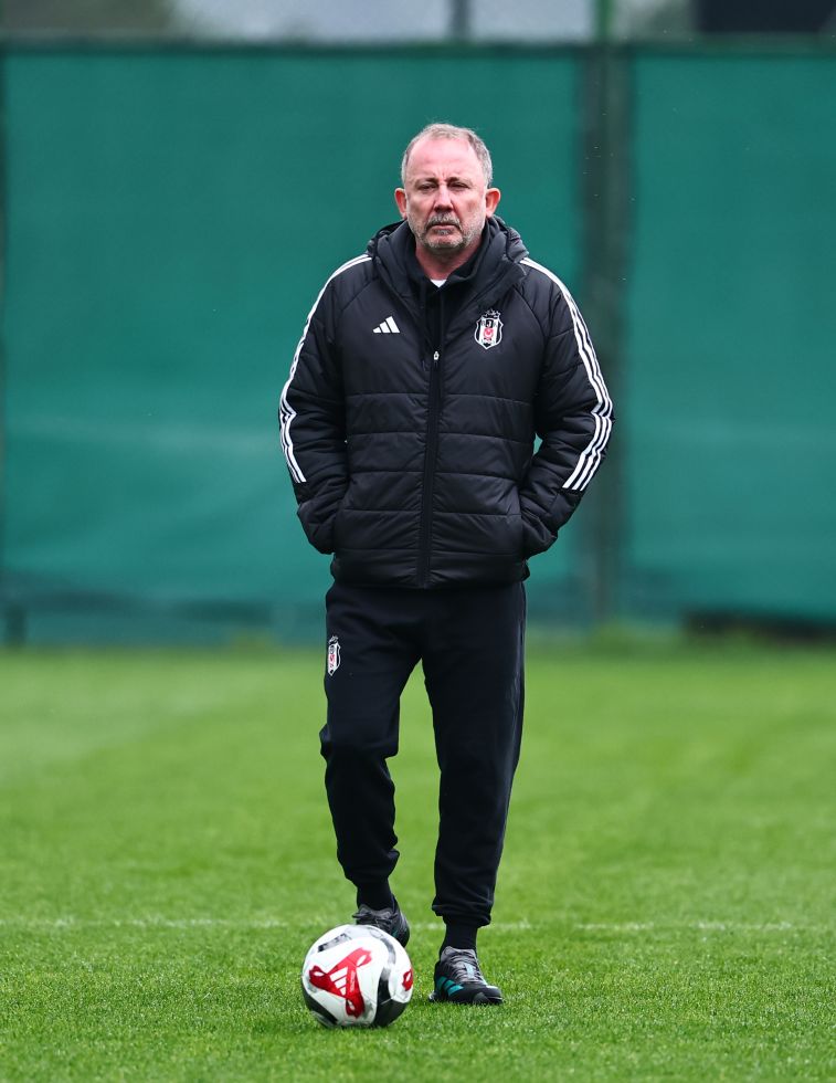 9 Aralik Antrenman Fotograflari 980 000021