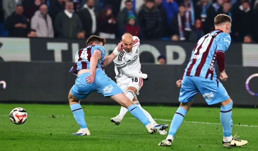 Vaclav Cerny derbide parladı! Trabzonspor maçında 2 golle Beşiktaş’ı ayakta tuttu