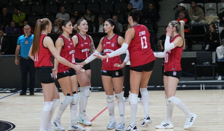 Beşiktaş, Eczacıbaşı Dynavit’e 3-2 mağlup oldu