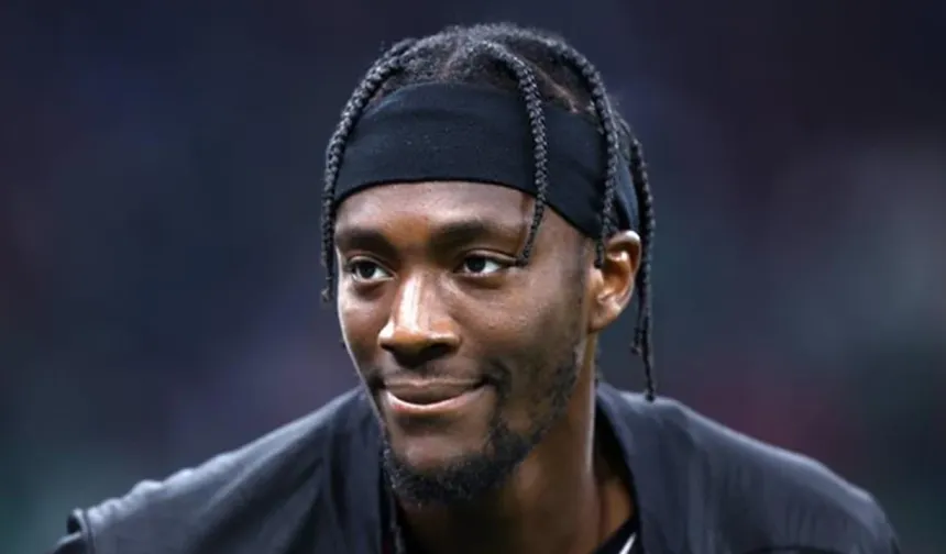 Roma Aston Villa'dan Malen’i Açıkladı! Gözler Abraham'da